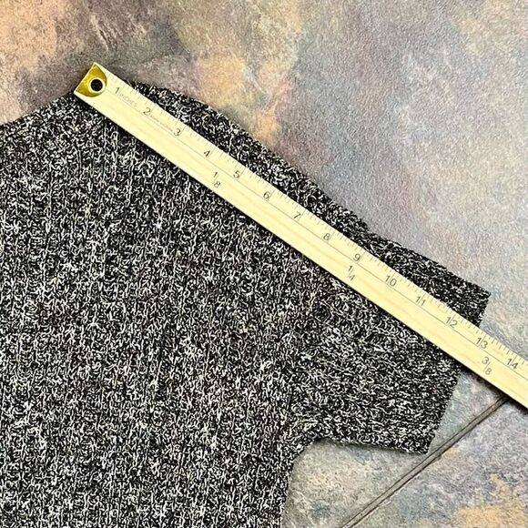 Eileen Fisher Open Knit Short Sleeve Tunic Medium - Picture 4 of 12